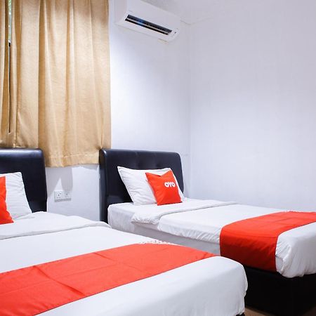 Oyo 90037 The 7 Lodge Tambunan Zewnętrze zdjęcie