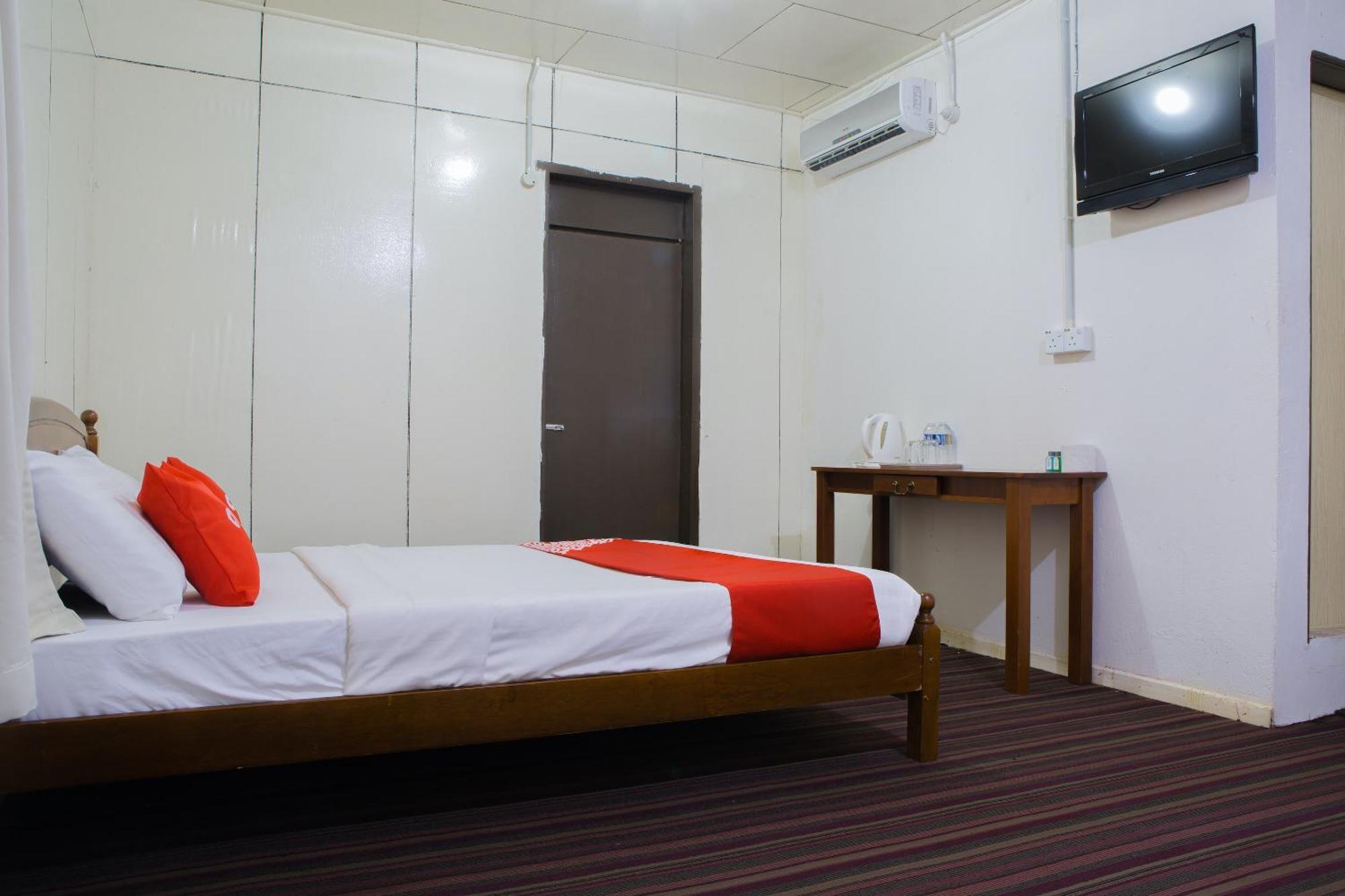 Oyo 90037 The 7 Lodge Tambunan Zewnętrze zdjęcie